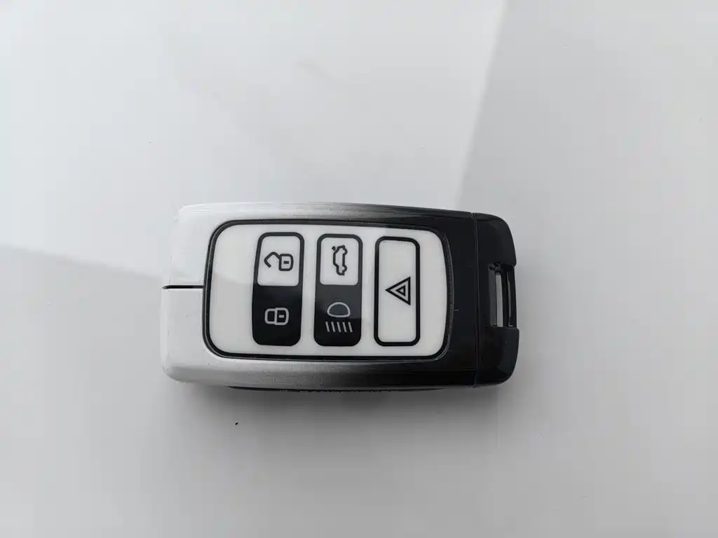 Land Rover Evoque — миниатюра 19