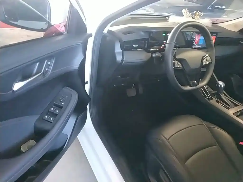 Roewe i5 — миниатюра 16