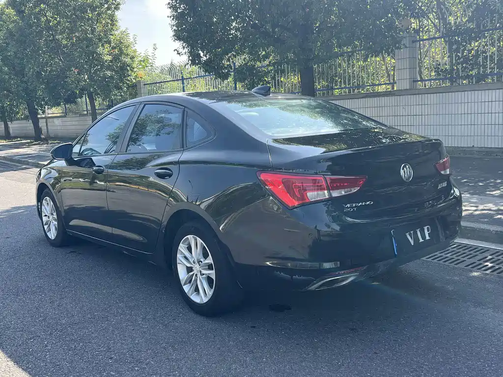 Buick Verano — миниатюра 7