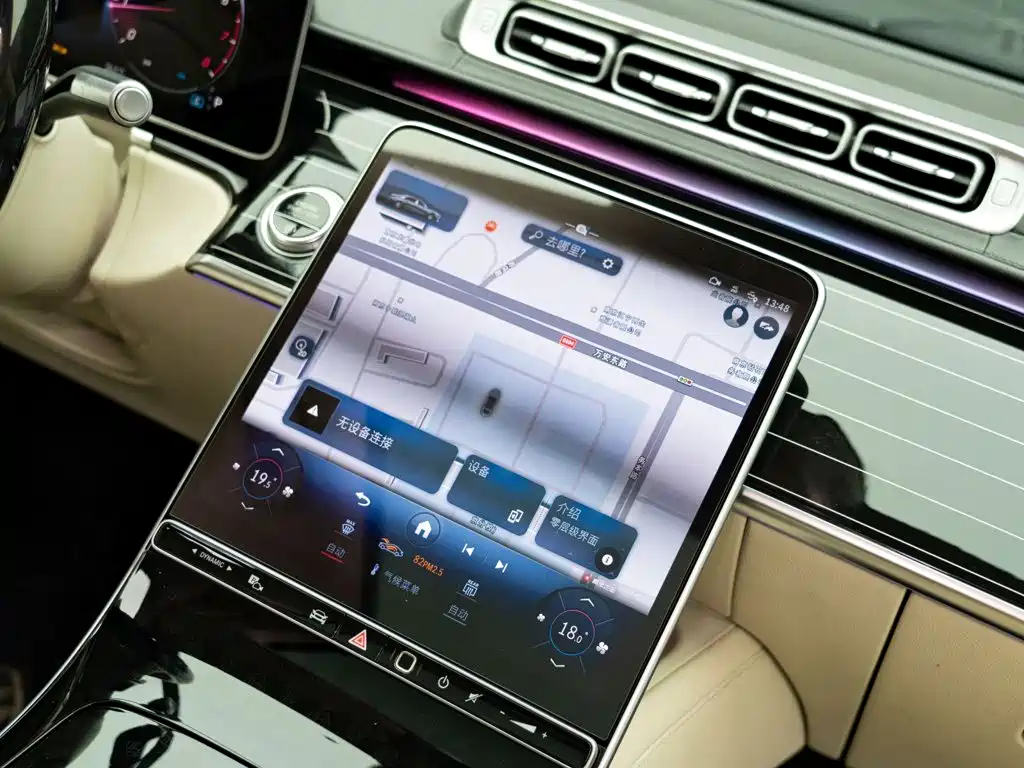 Mercedes-Benz S-Class — миниатюра 21