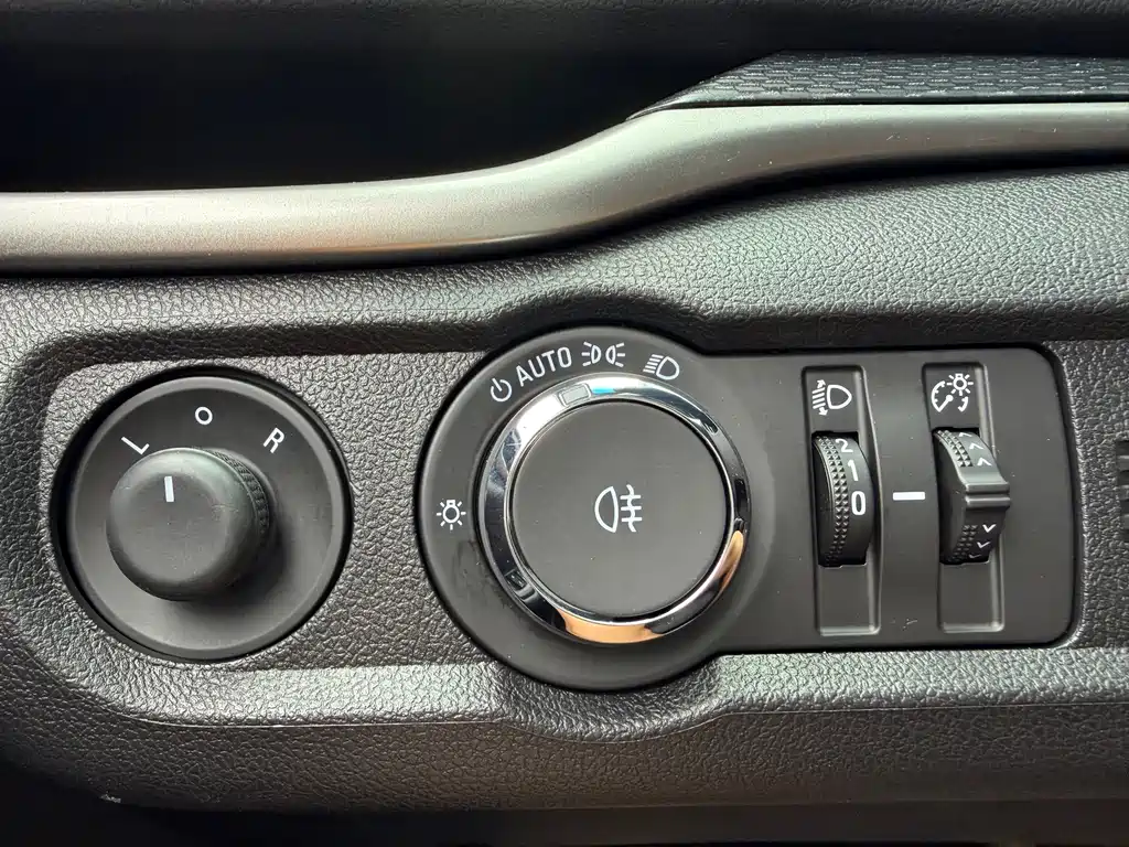 Buick Excelle — миниатюра 16