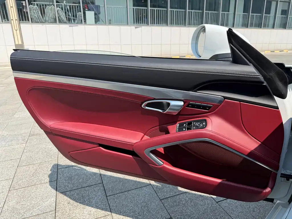 Porsche 718 — миниатюра 6