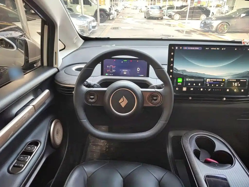 Baojun Yunduo — миниатюра 11