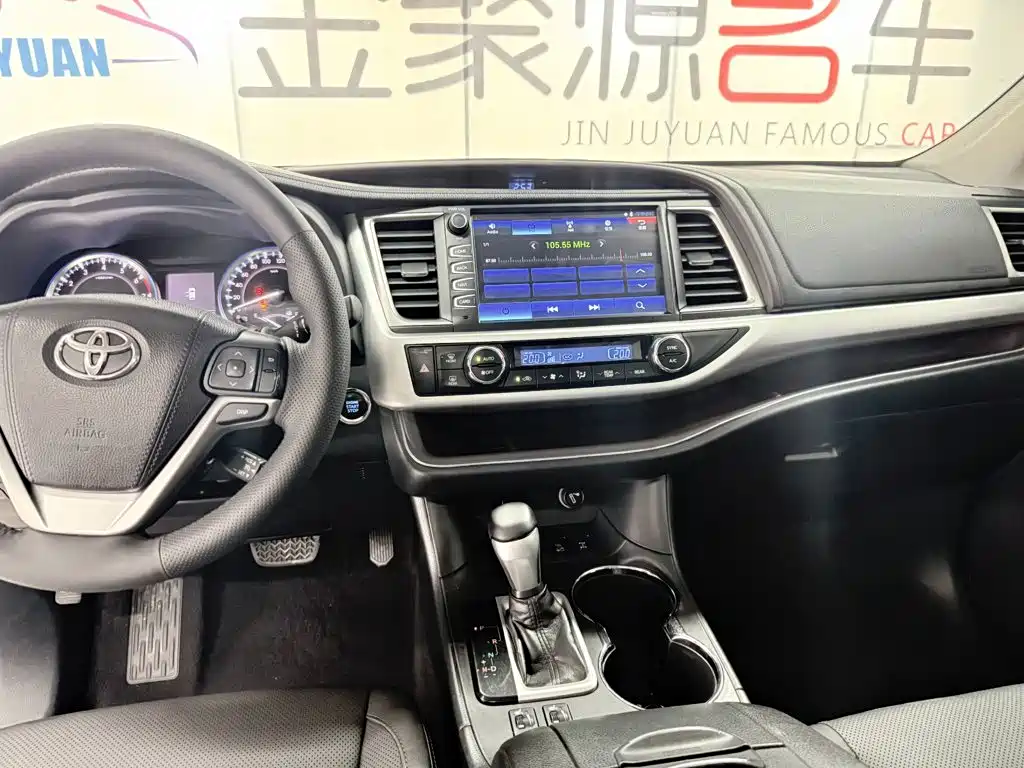 Toyota Highlander — миниатюра 11