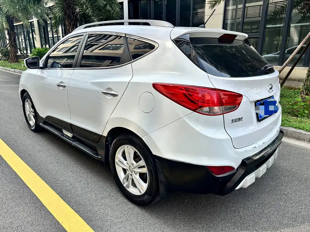 Hyundai ix35 — миниатюра 7