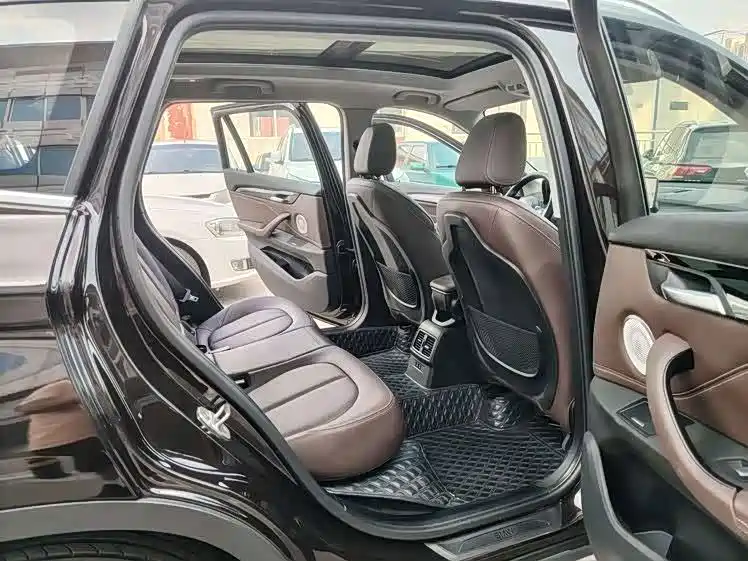 BMW X1 — миниатюра 12