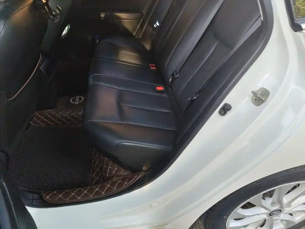 Nissan Sylphy — миниатюра 15