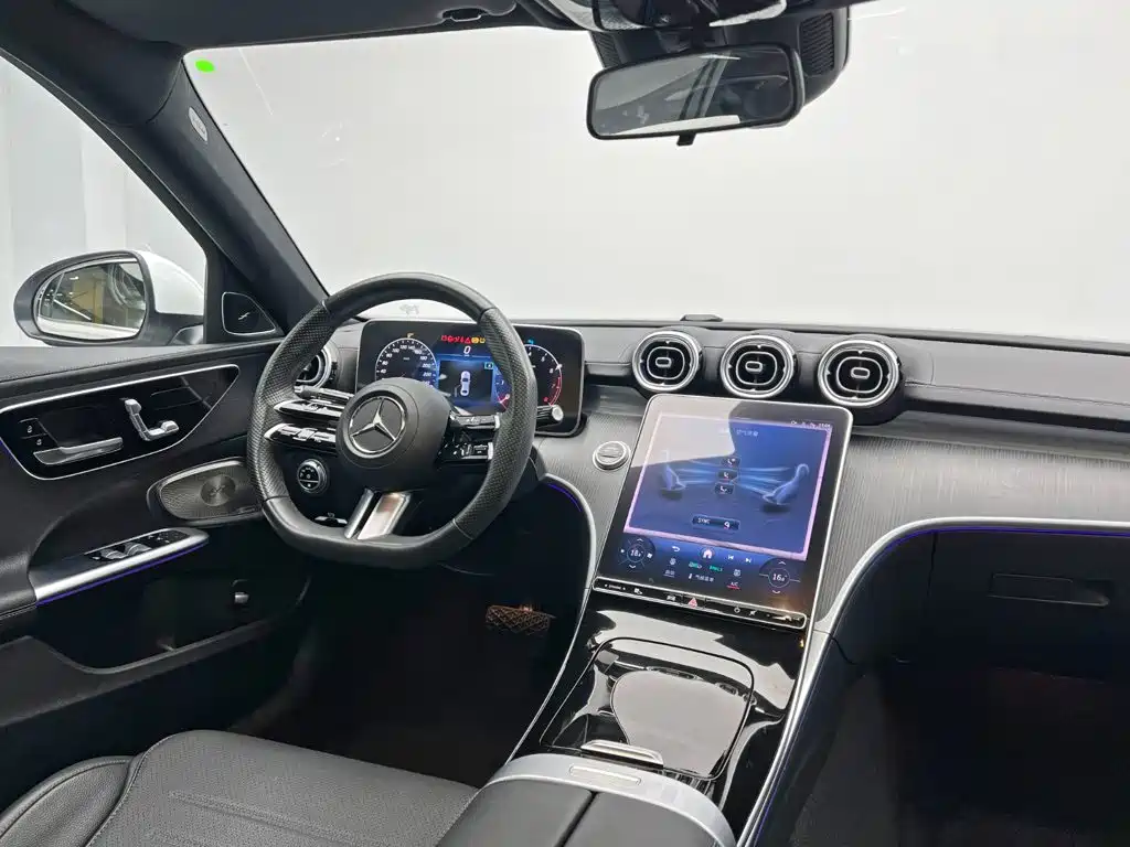Mercedes-Benz C-Class — миниатюра 22