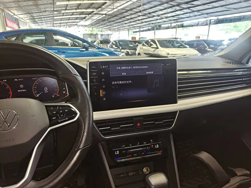 Volkswagen Tiguan L — миниатюра 13