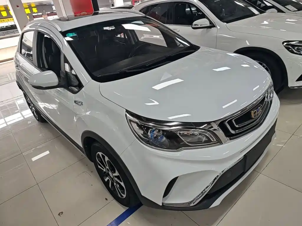 Geely Vision X3 — миниатюра 4