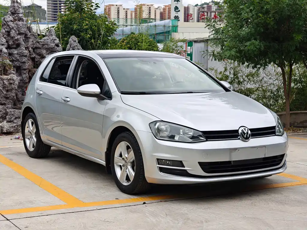 Volkswagen Golf 2015 1.4TSI AT Comfort