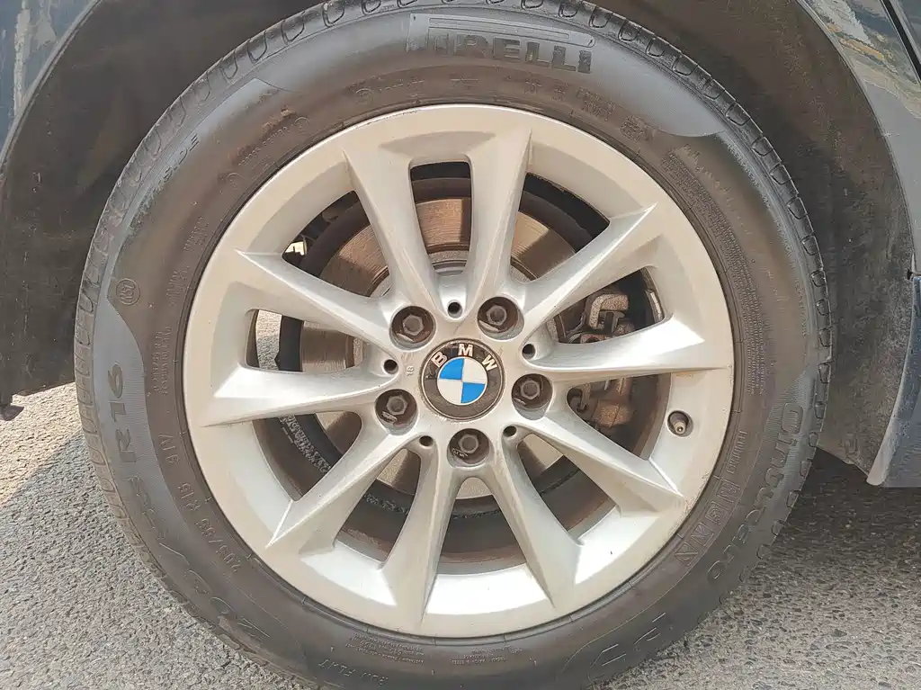 BMW 1 Series (Import) — миниатюра 11