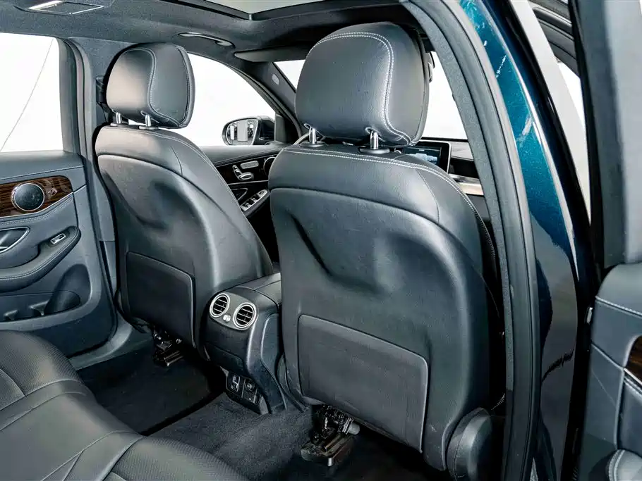 Mercedes-Benz GLC — миниатюра 19