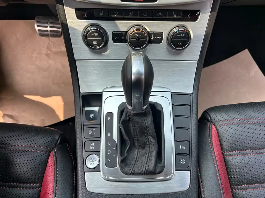 Volkswagen CC — миниатюра 20