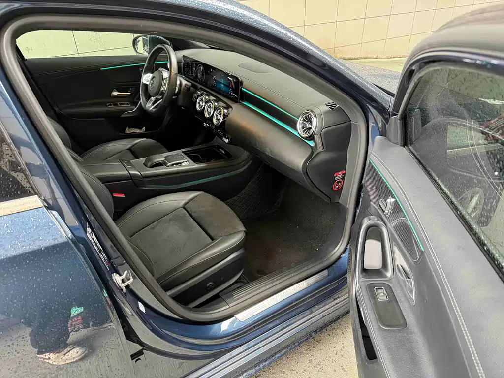 Mercedes-Benz A-Class — миниатюра 4