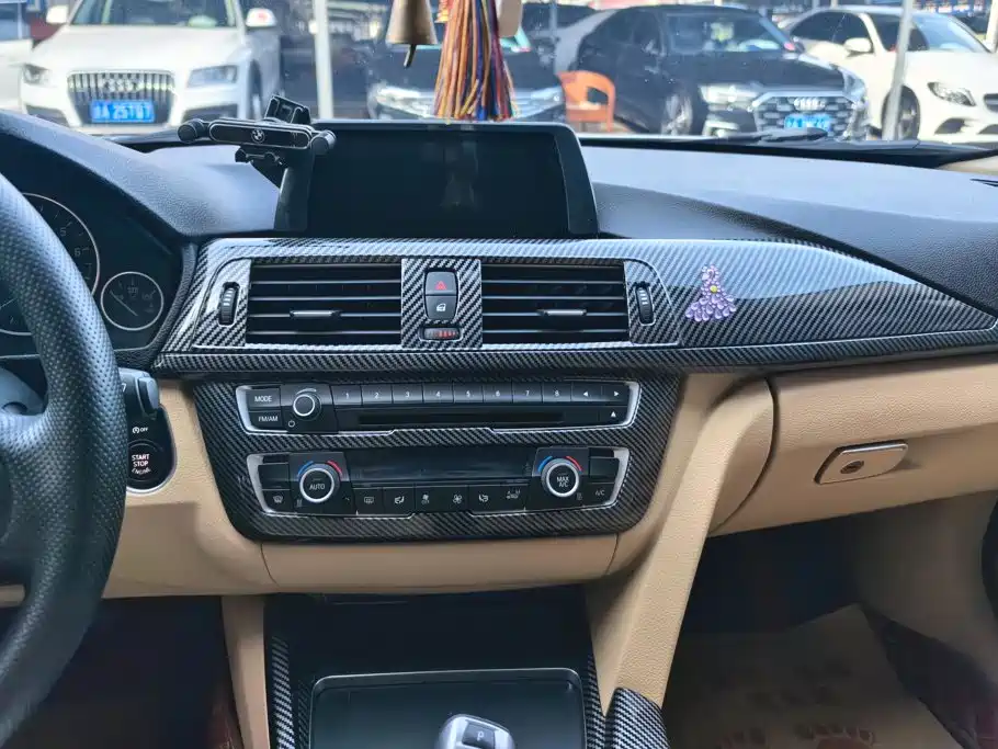BMW 3 Series — миниатюра 13