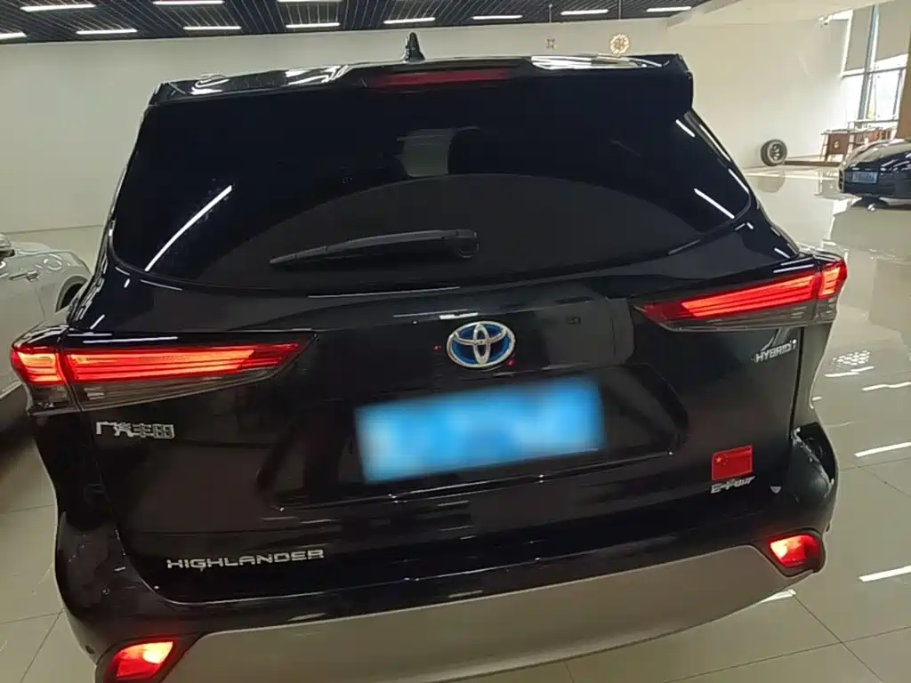 Toyota Highlander — миниатюра 6