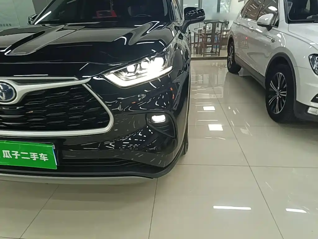 Toyota Highlander — миниатюра 24