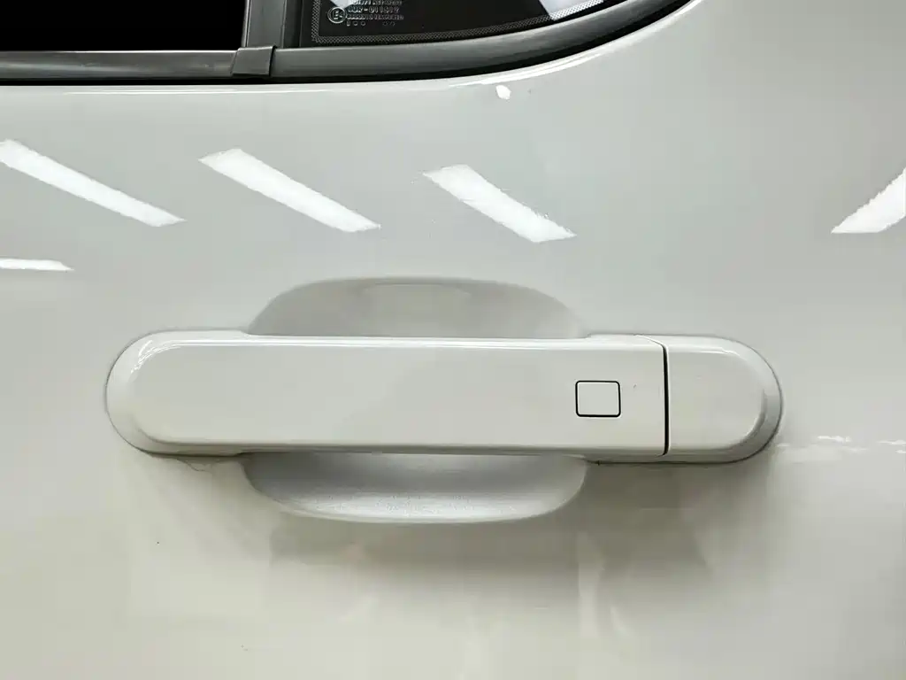 Baojun Yueye — миниатюра 17