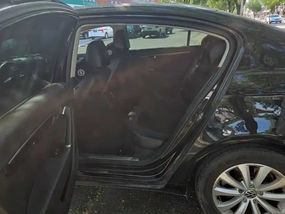 Volkswagen Magotan — миниатюра 11