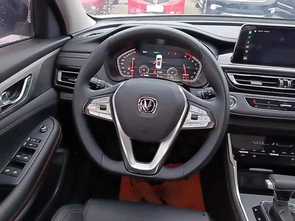 Changan CS75 — миниатюра 11
