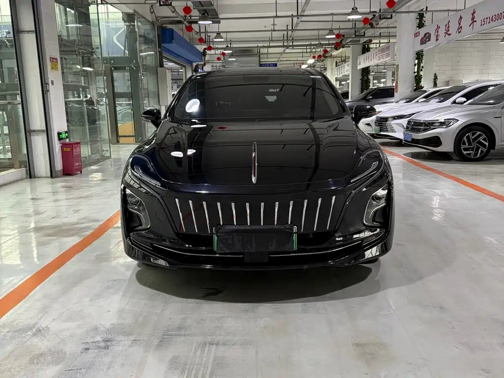 Hongqi Hongqi E-QM5 — миниатюра 2