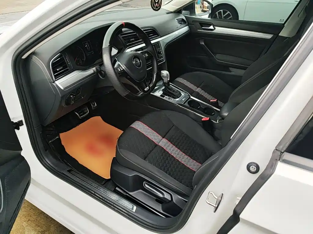 Volkswagen Lamando — миниатюра 16