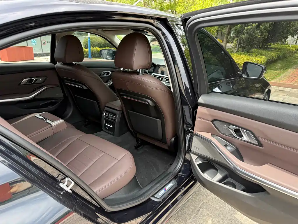 BMW 3 Series — миниатюра 41