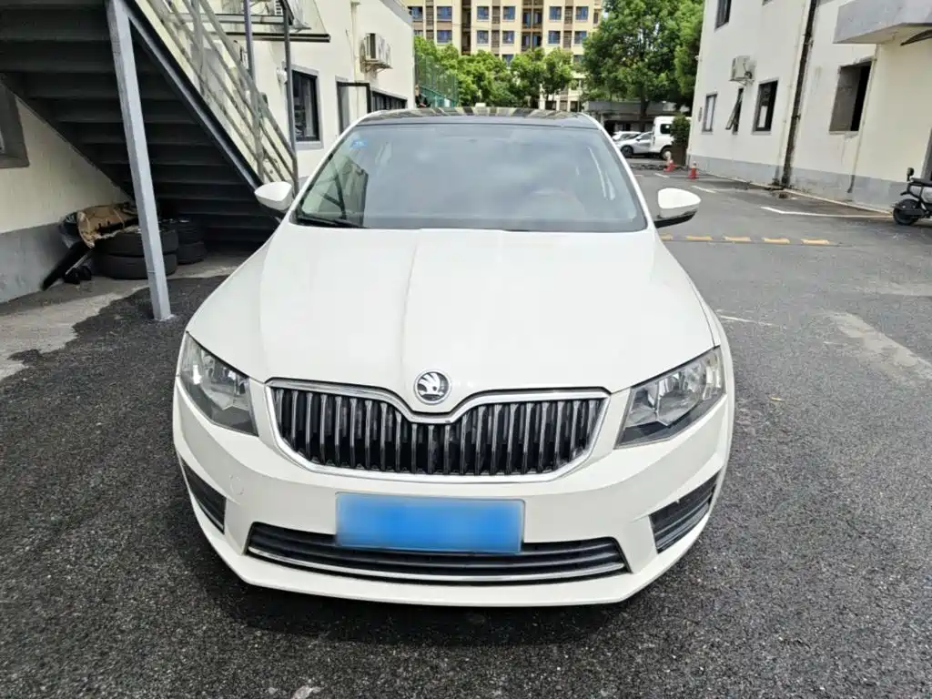 Skoda Octavia — миниатюра 3