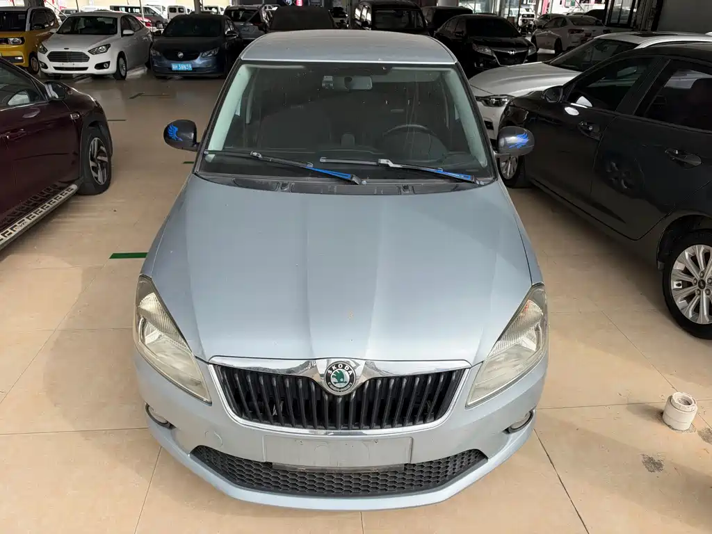 Skoda Fabia — миниатюра 2
