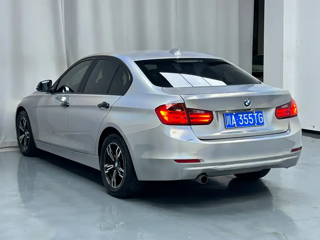 BMW 3 Series — миниатюра 6