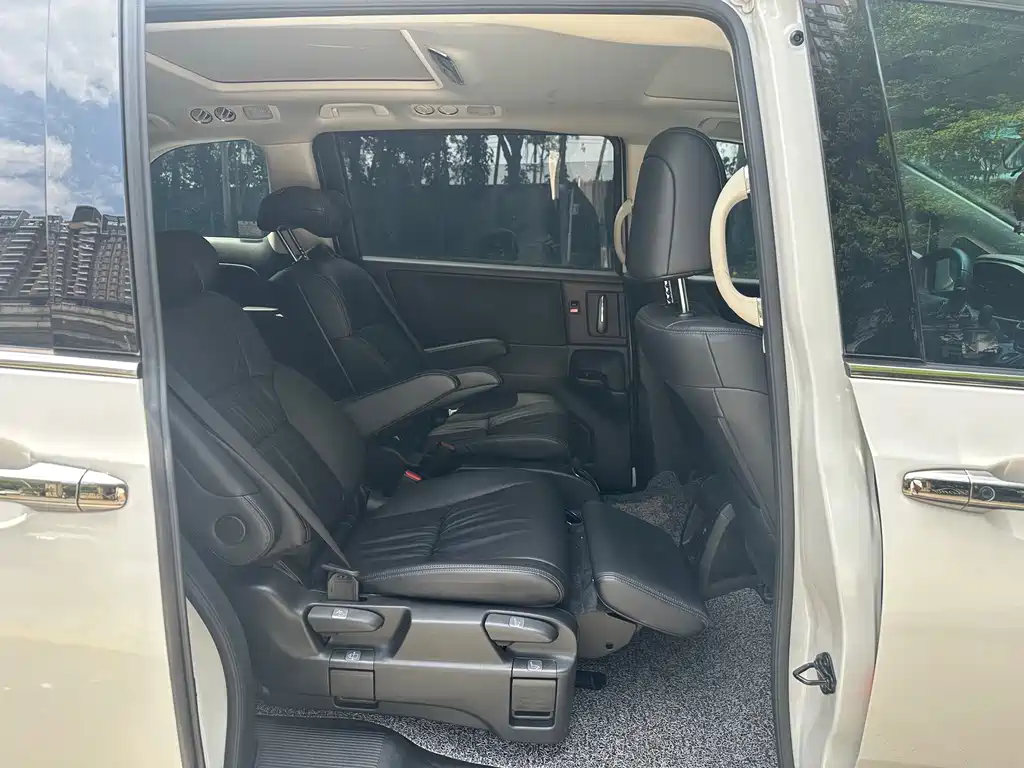 Honda Odyssey — миниатюра 4