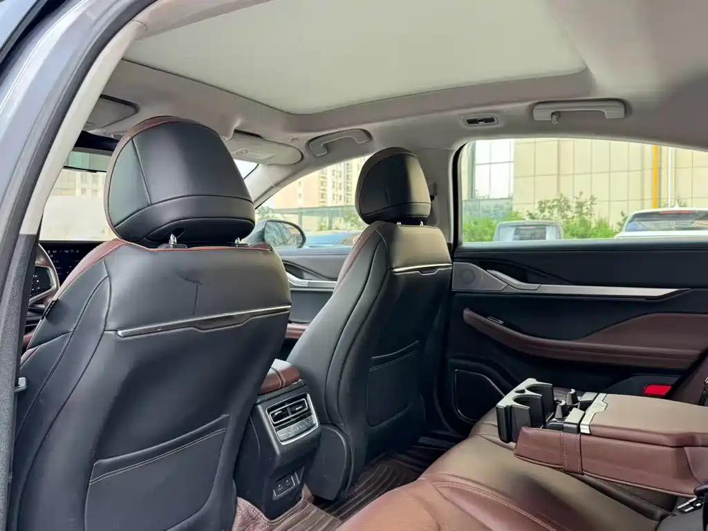 Lincoln Z — миниатюра 8