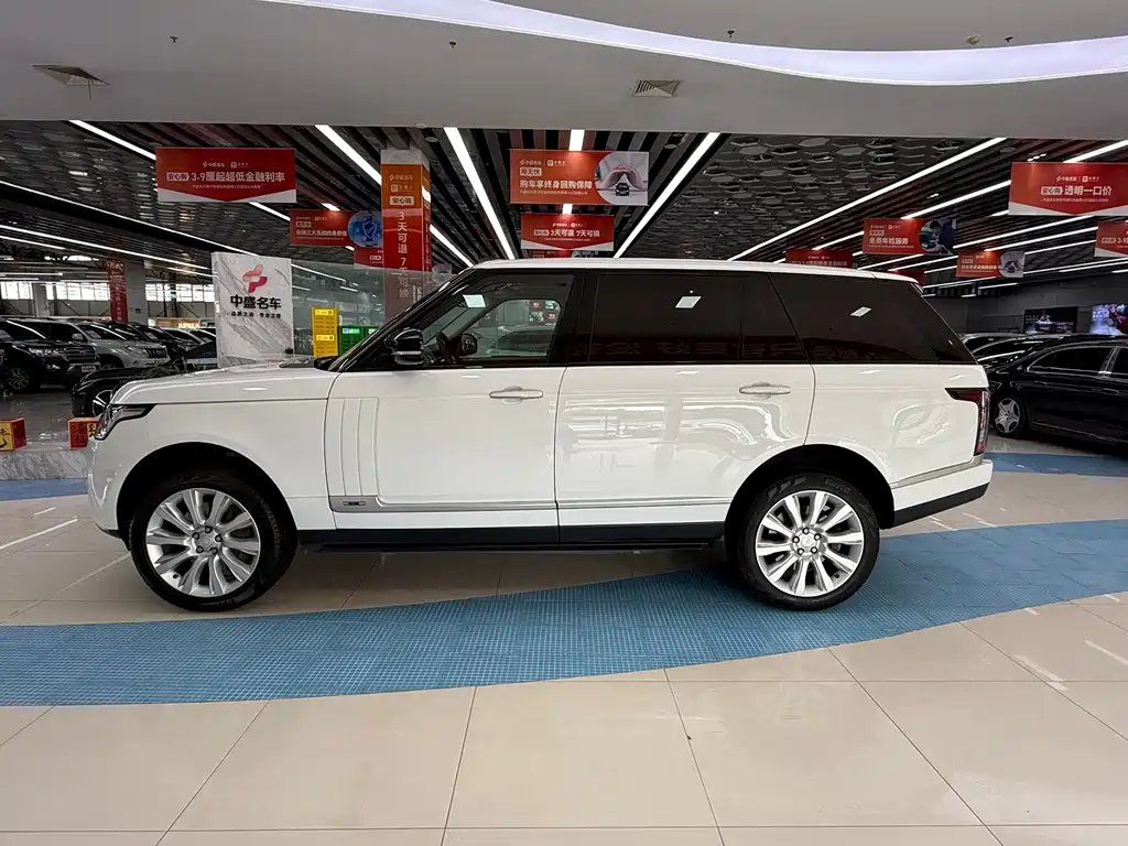 Land Rover Range Rover 2016 3.0 SC V6 Vogue Long Wheelbase