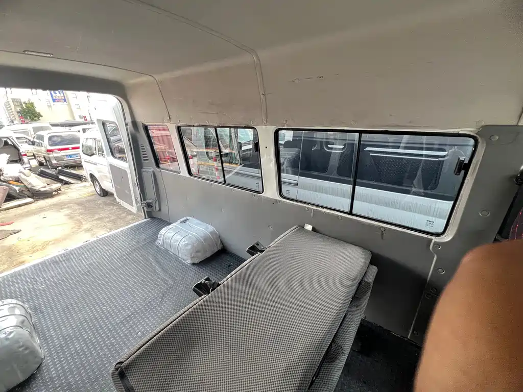 IVECO Daily — миниатюра 13