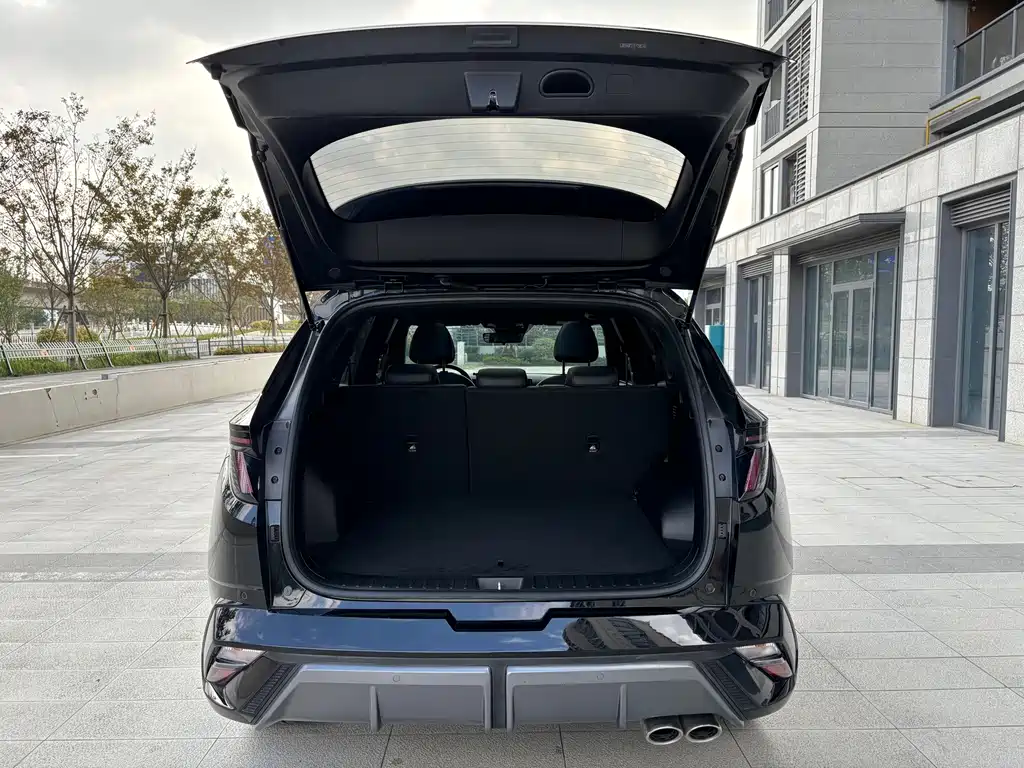 Hyundai Tucson — миниатюра 16
