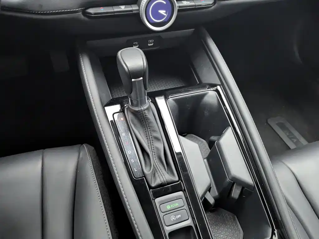 Honda Inspire — миниатюра 13