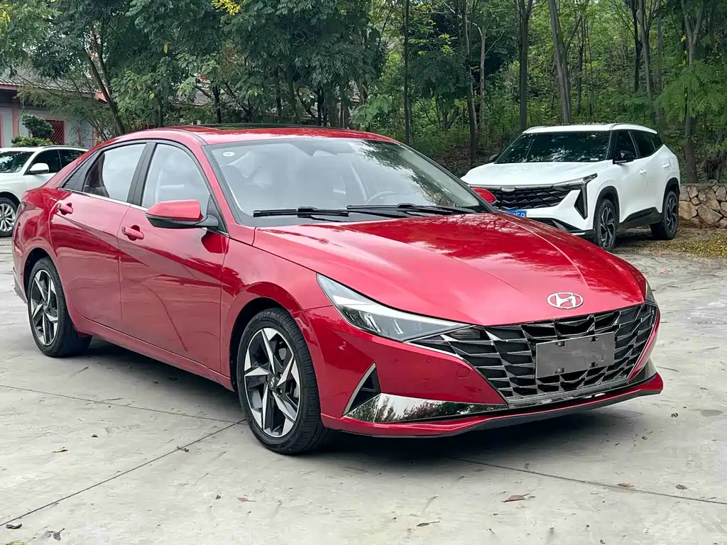 Hyundai Elantra — миниатюра 3