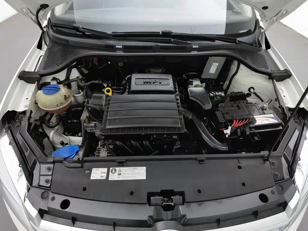Volkswagen Santana — миниатюра 6
