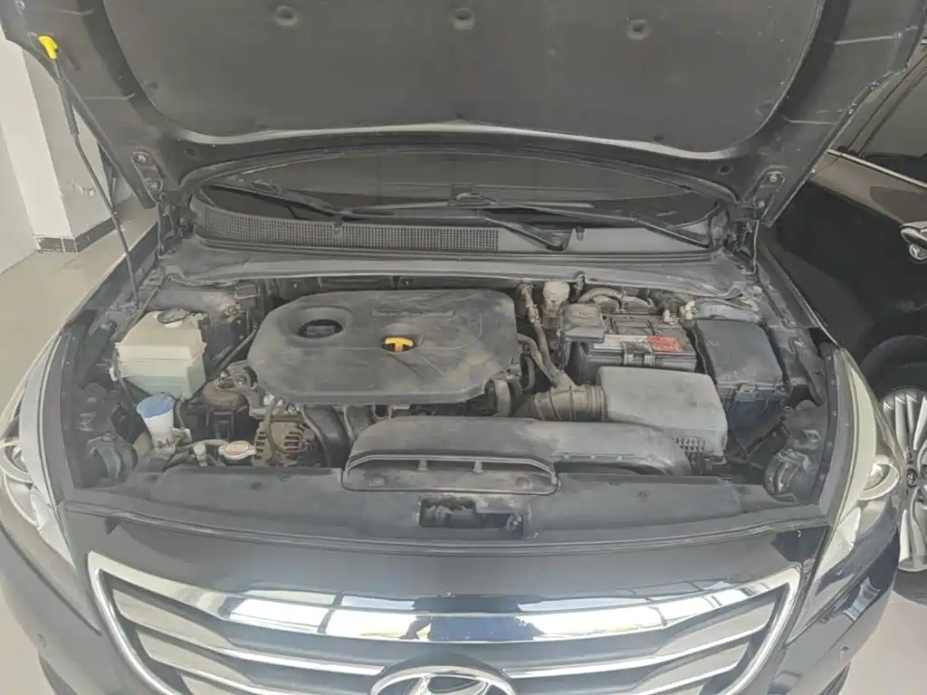 Hyundai Mistra — миниатюра 20