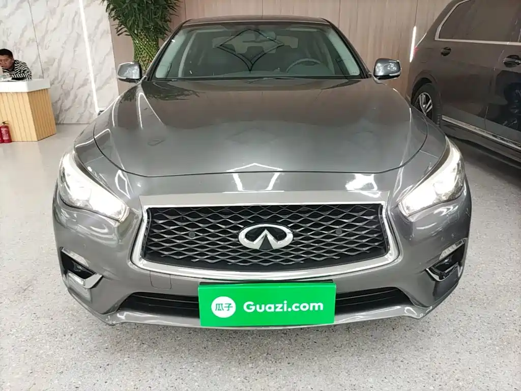 Infiniti Q50L — миниатюра 3