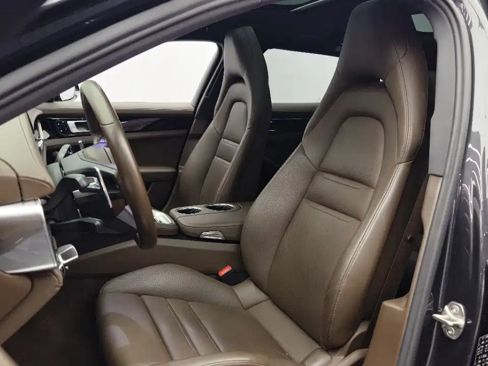 Porsche Panamera Hybrid — миниатюра 13