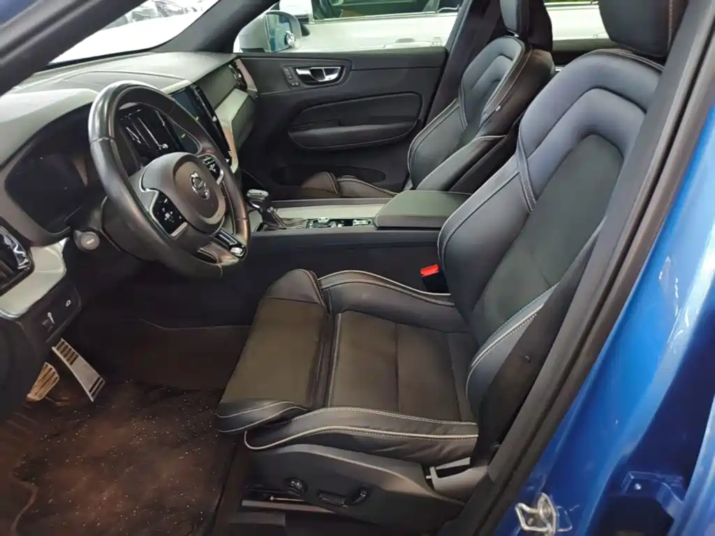 Volvo XC60 — миниатюра 15