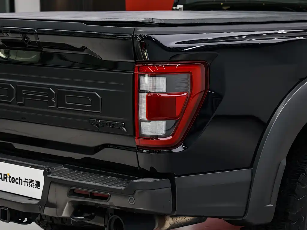 Ford F-150 Raptor — миниатюра 9