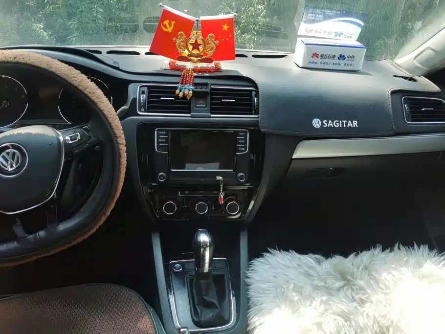 Volkswagen Sagitar — миниатюра 13