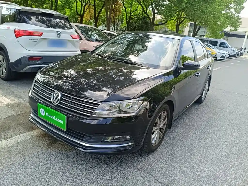 Volkswagen Lavida — миниатюра 2