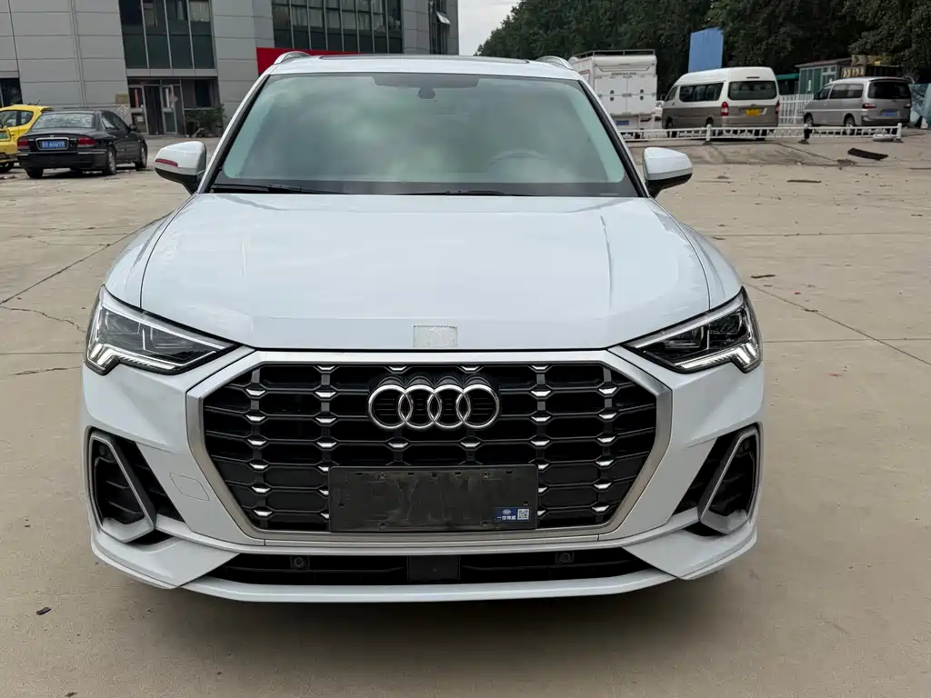Audi Q3 2022 35 TFSI Fashion