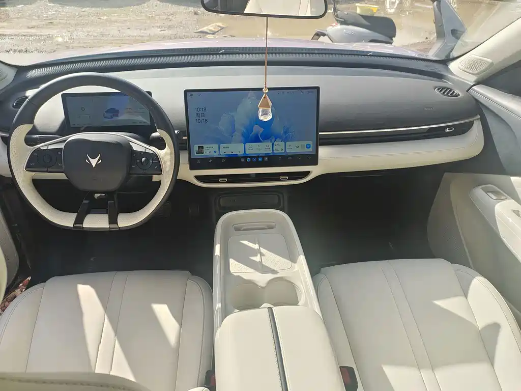 ARCFOX Beta T1 — миниатюра 6