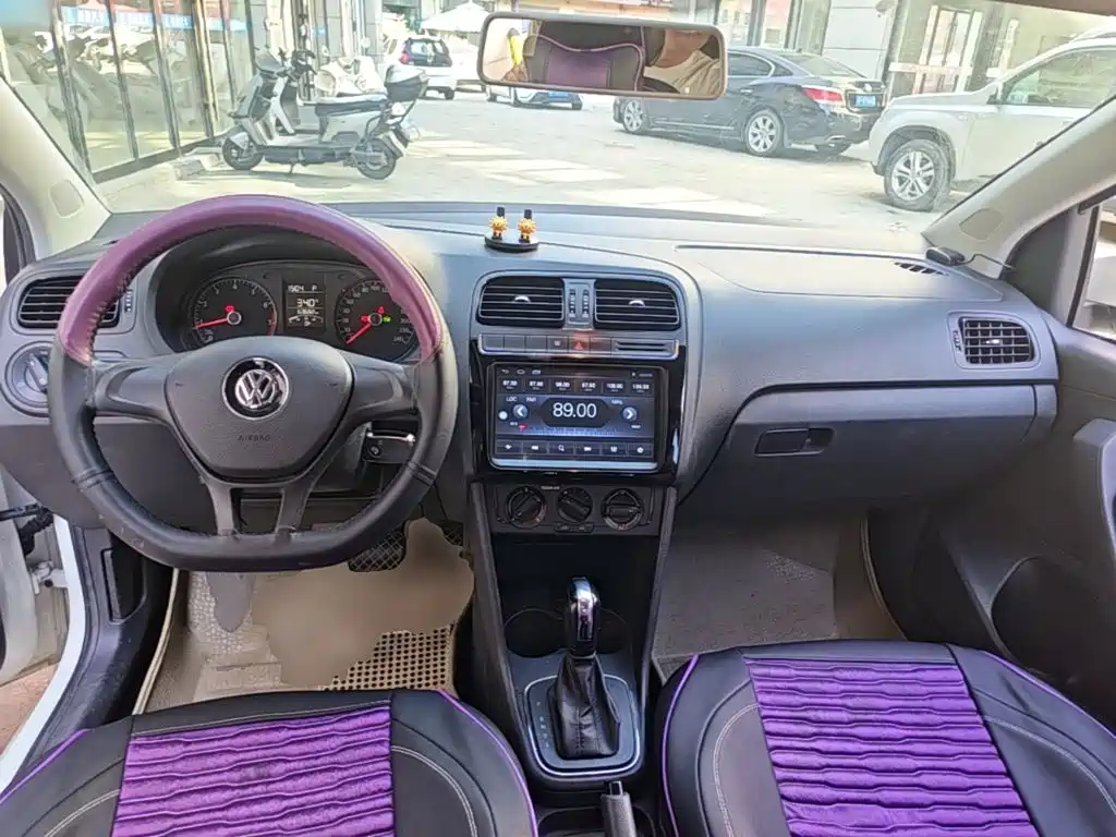 Volkswagen Polo — миниатюра 10