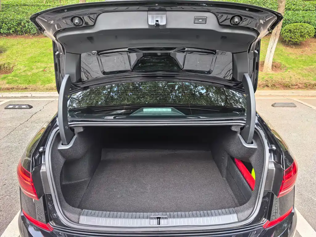 Volkswagen Passat — миниатюра 9